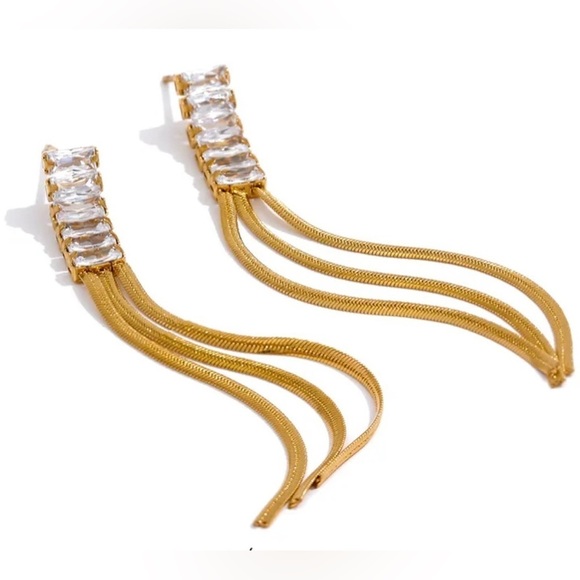 Cubic Zirconia Long Tassel Drop Dangle Hanging Earrings Gold Plated New - Picture 6 of 7